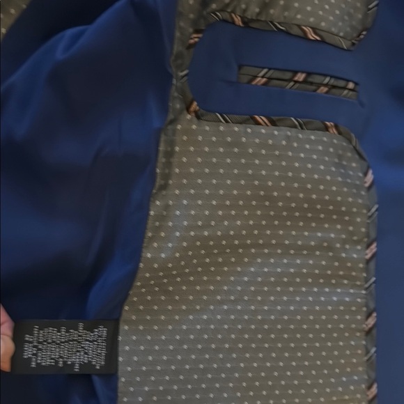 RW&CO. Elegant Blue Women's Blazer with stretch lining. Size 10. - Picture 9 of 13